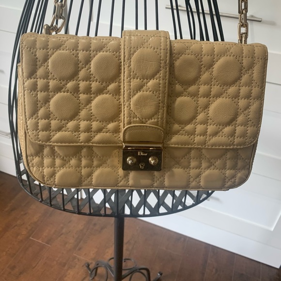 Dior bag - Picture 3 of 3